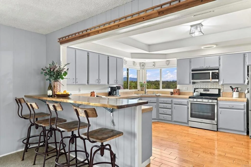 Photo of 590 Elm Tree Lane