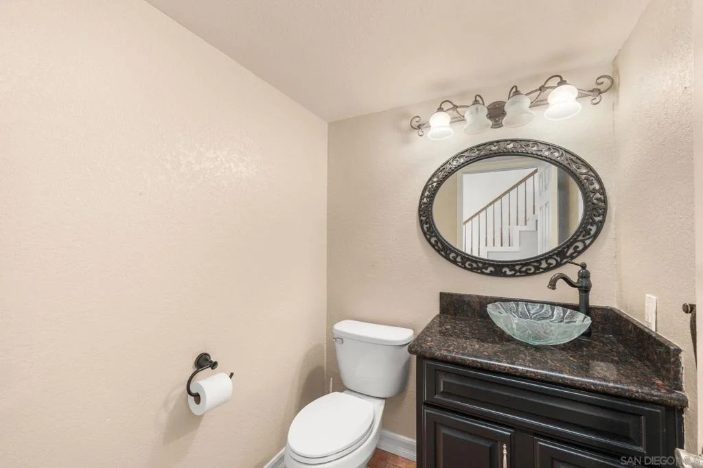 Photo of 2087 Balboa Cir.
