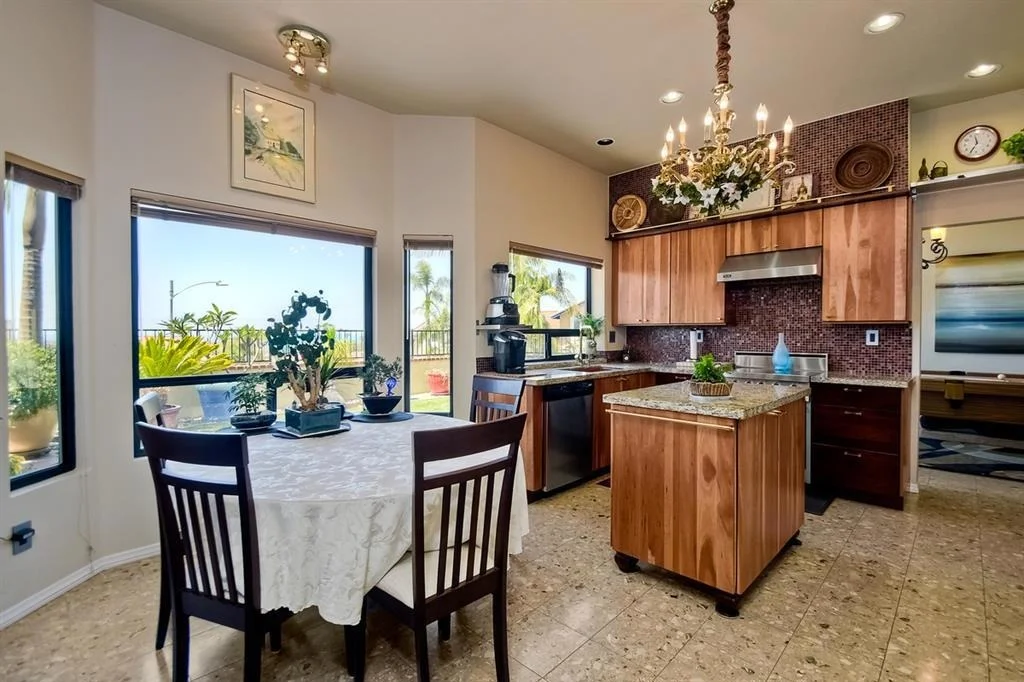Photo of 1851 W Point Drive