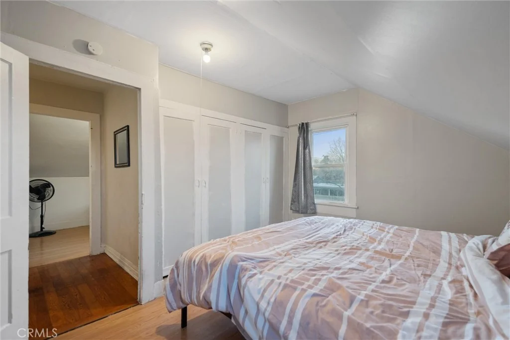 Photo of 855 Johnson