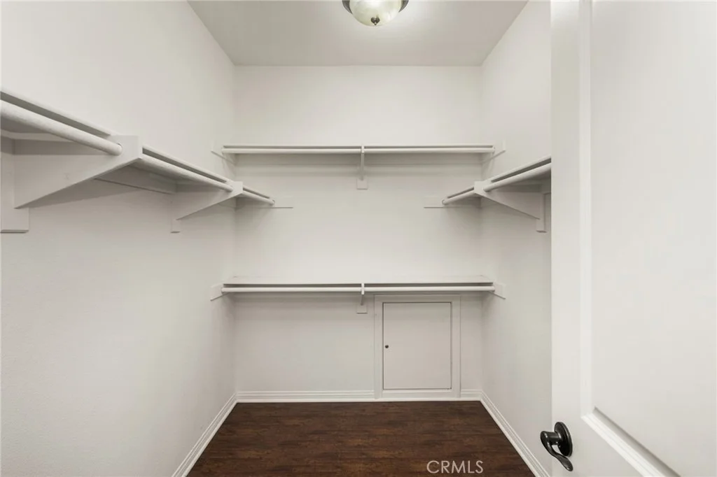 Photo of 439 N Naranjal