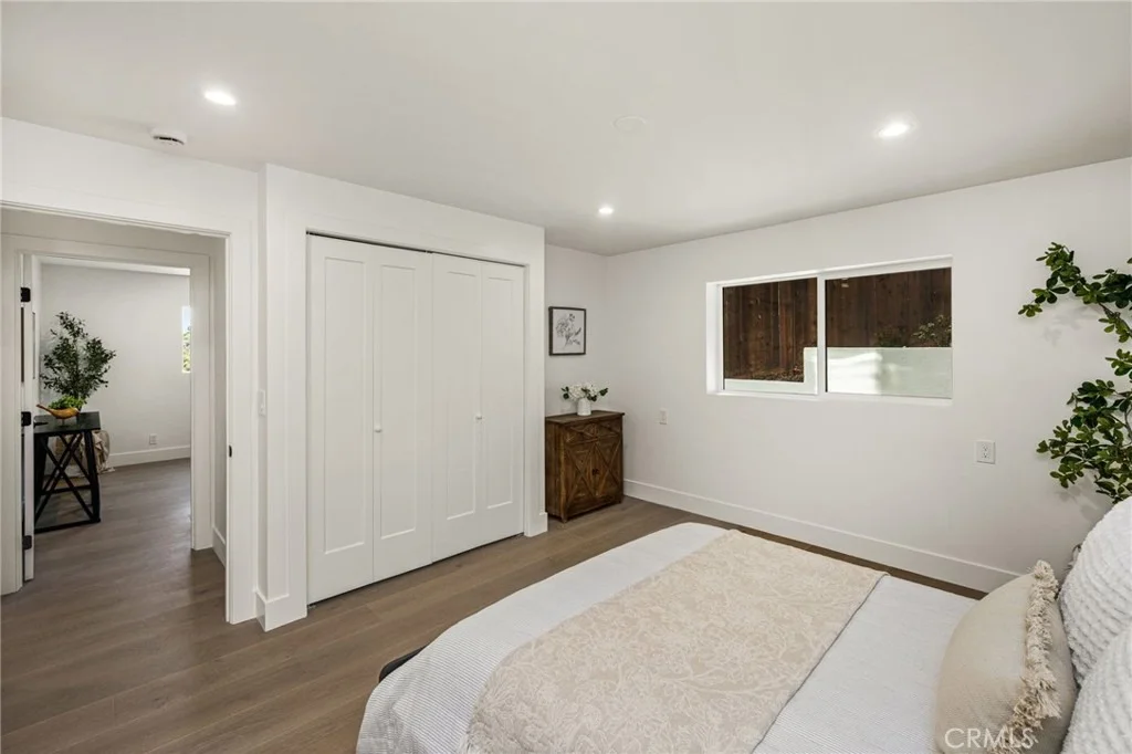 Photo of 3566 Beverly Glen