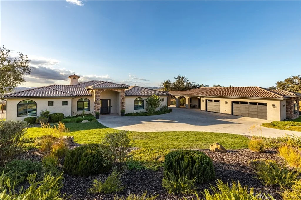 Photo of 1110 Burnt Rock Way