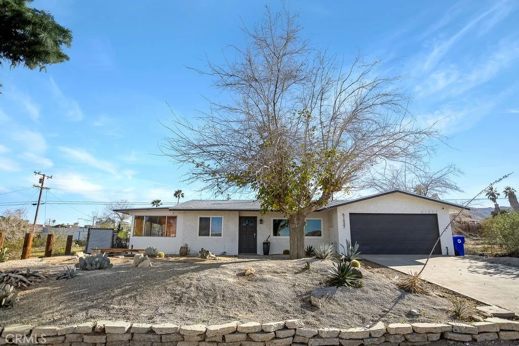 Photo of 61537 Valley View Drive