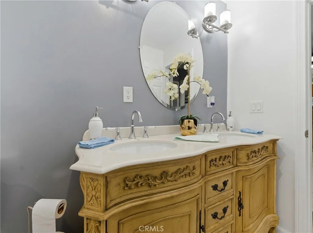 Photo of 22418 Neptune Avenue