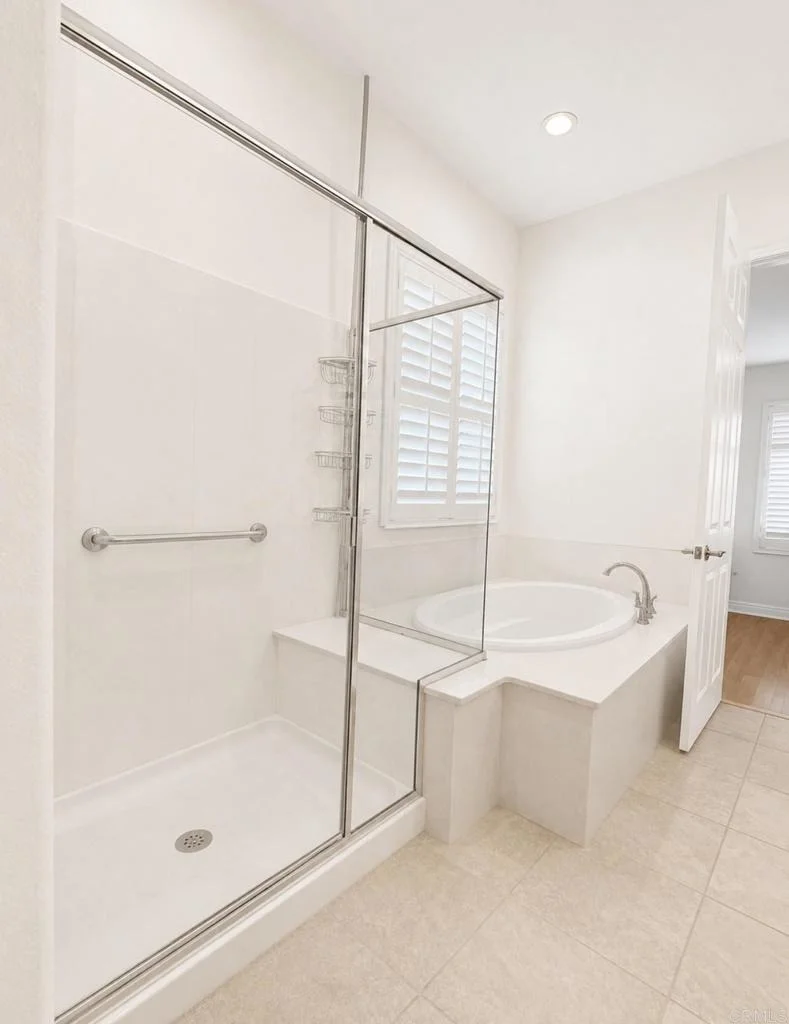 Photo of 81391 Avenida Madrid