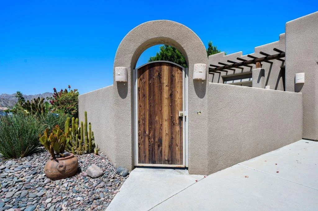 Photo of 53380 Avenida Obregon