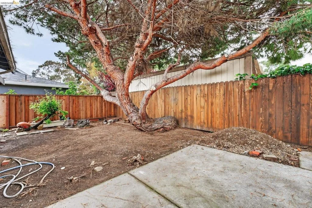 Photo of 3216 Belmont Way