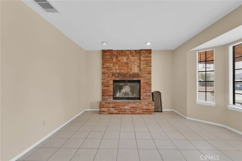 Photo of 15160 Cheyenne