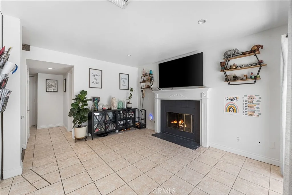 Photo of 3240 W Avenue J3