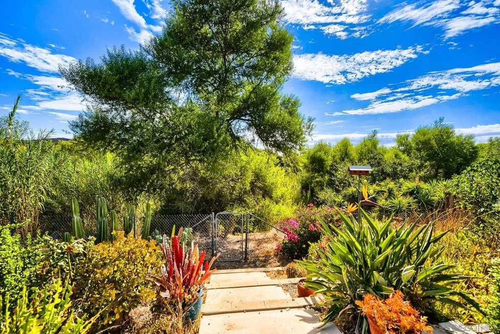Photo of 9959 PEBBLE BEACH DR