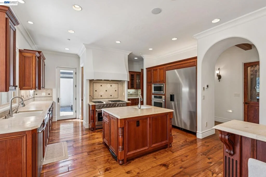 Photo of 1439 Vine Ln