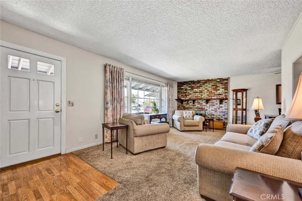 Photo of 3222 W Sunview