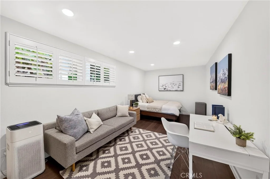 Photo of 2217 Serrano Place