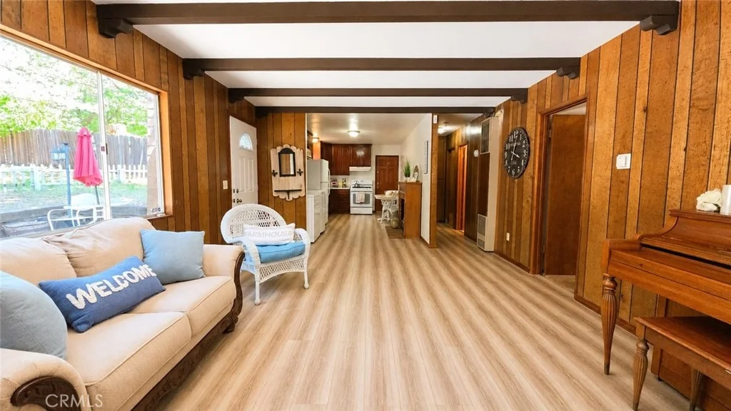 Photo of 23013 Oak Lane