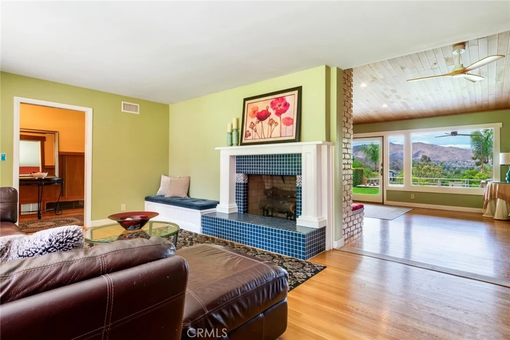 Photo of 2886 Mcallister