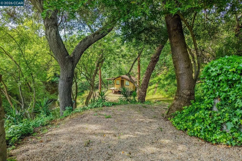 Photo of 490 St Marys Rd