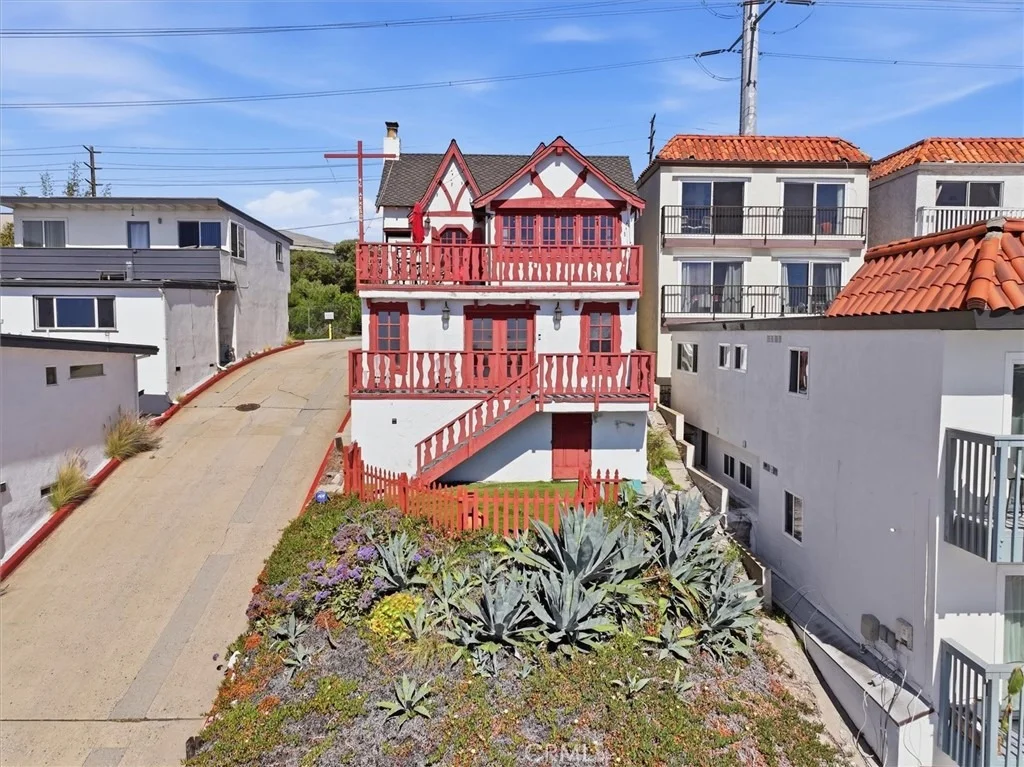 Photo of 4308 Crest Drive