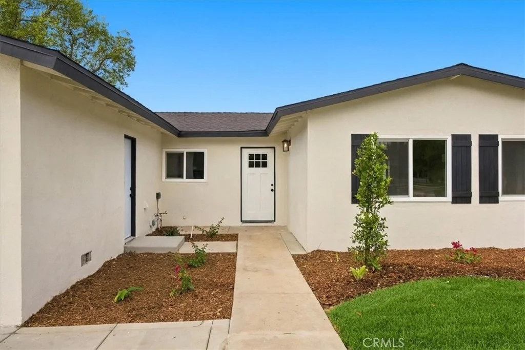 Photo of 7614 Tamarind
