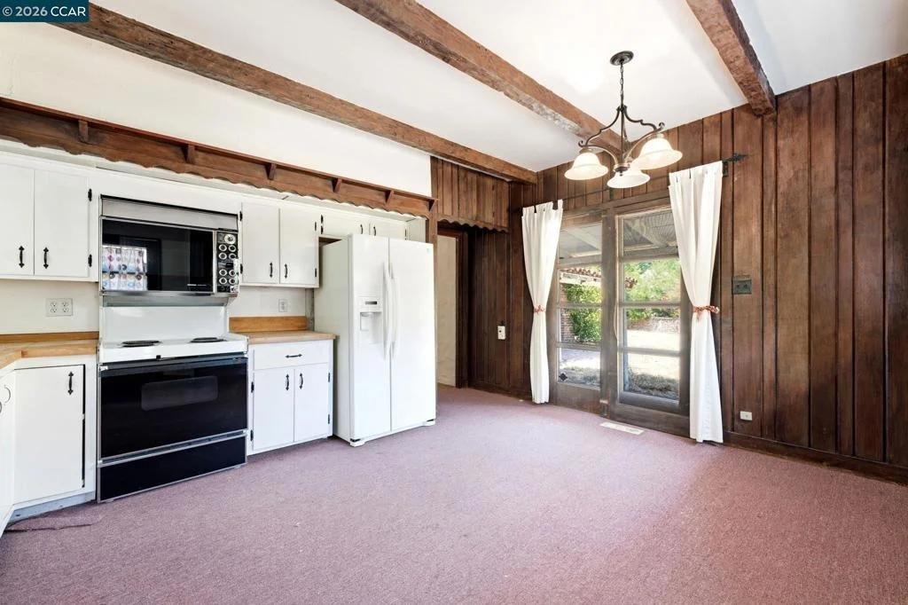Photo of 2339 Tice Valley Blvd