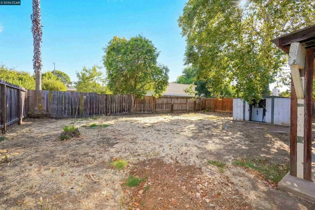 Photo of 2150 5Th Ave