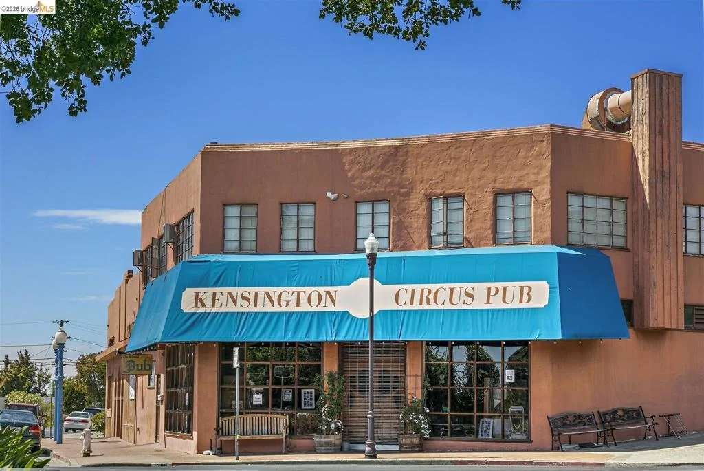Photo of 355 Arlington Ave