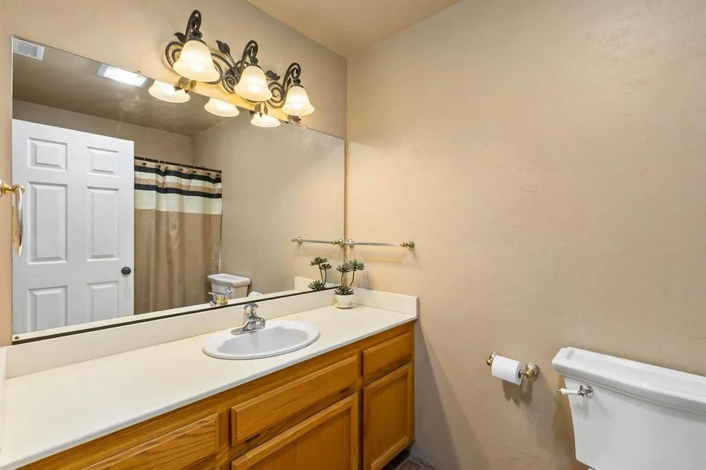 Photo of 2033 Lilac Lane