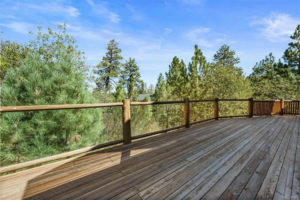Photo of 1147 Alameda Road
