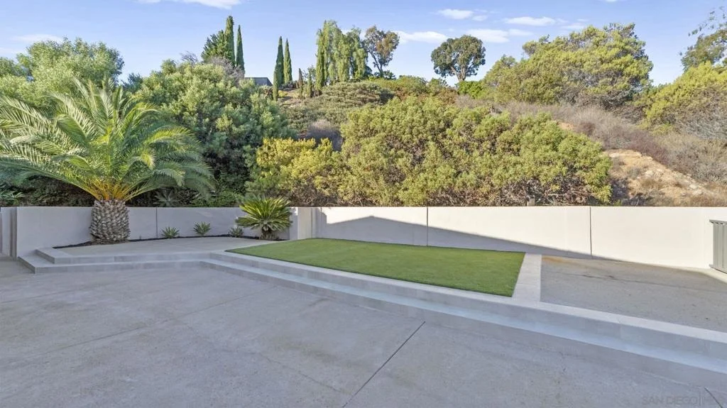 Photo of 4909 Pacifica