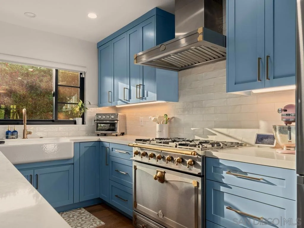 Photo of 8804 Robinhood Lane
