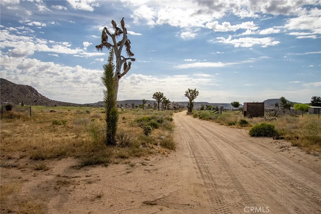 Photo of 52550 Geronimo Trail