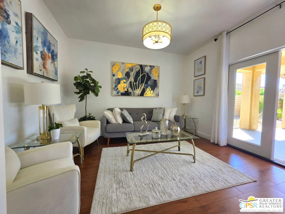 Photo of 74569 Falcon Lane
