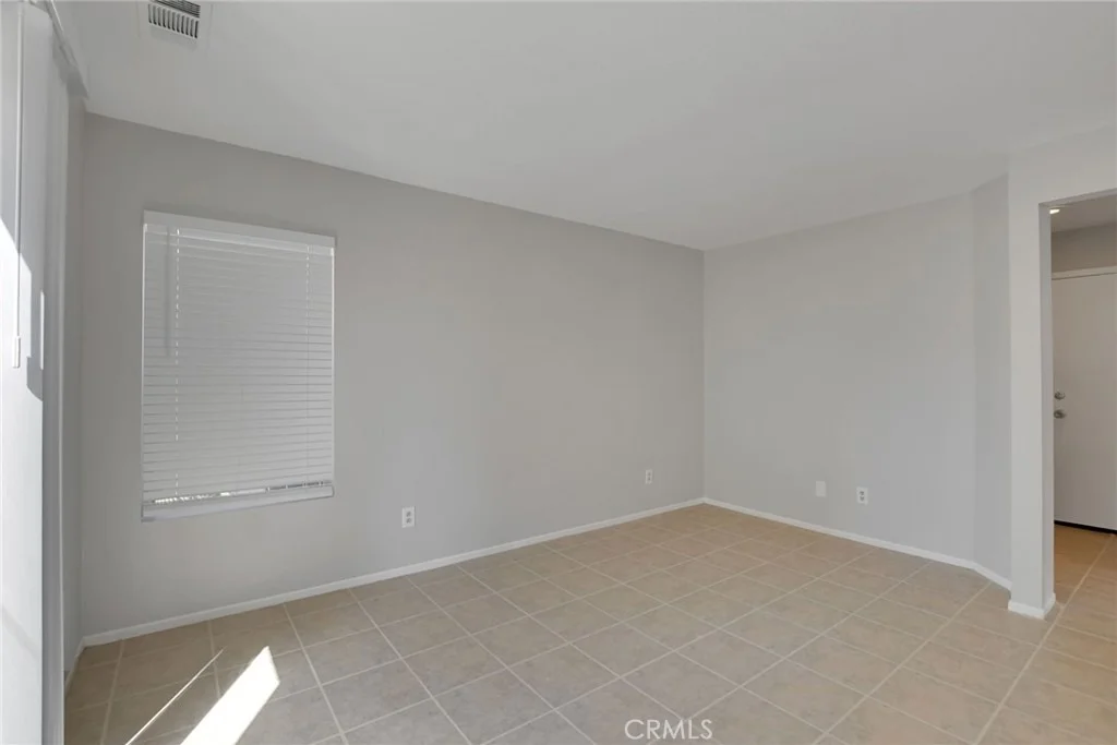 Photo of 43009 Calle Jeminez