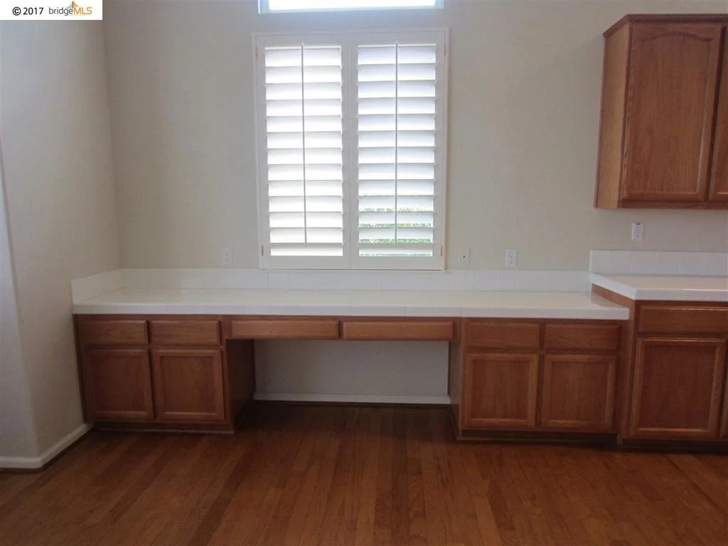 Photo of 1072 Bountiful Wy