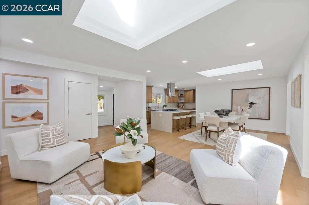 Photo of 8 Ramona Dr