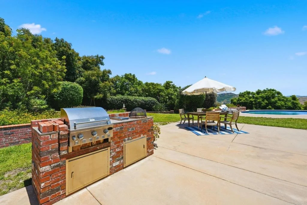 Photo of 2292 Dos Lomas