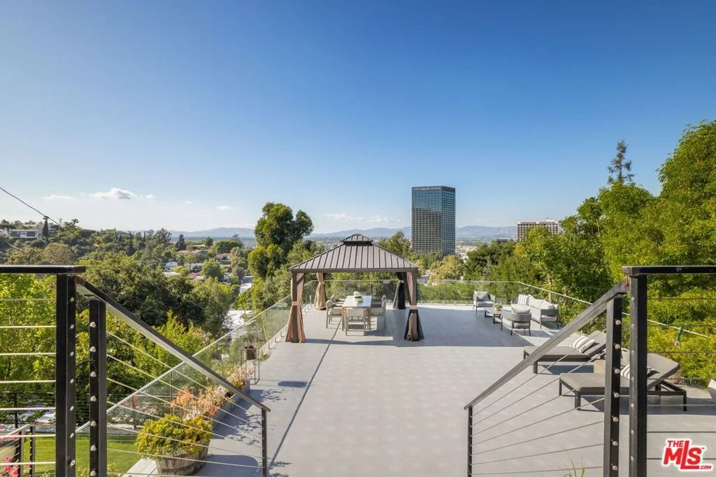 Photo of 3701 Multiview Drive