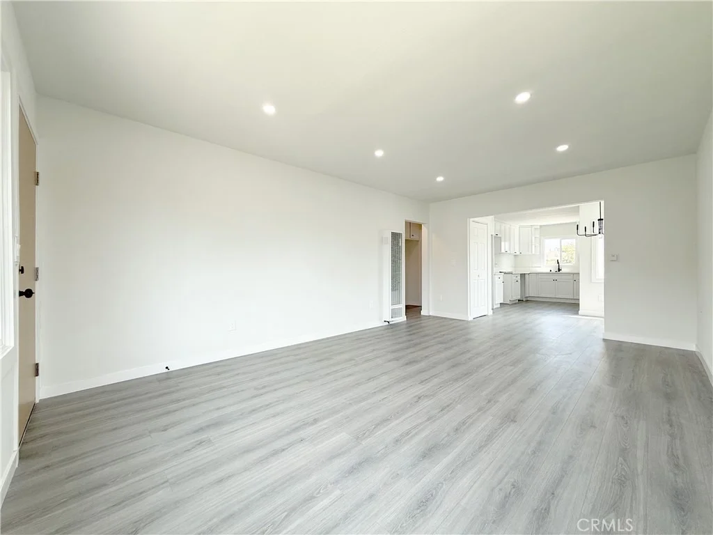 Photo of 336 W Caldwell Street