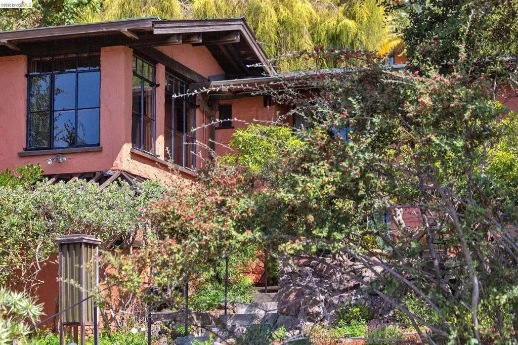 Photo of 2711 Buena Vista Way