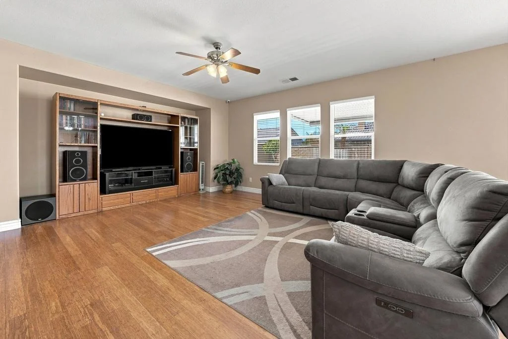 Photo of 41367 Farmer Court
