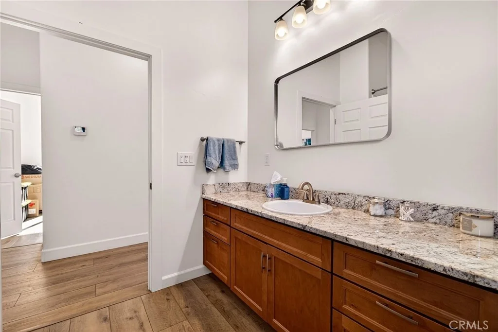 Photo of 4620 Sandpiper