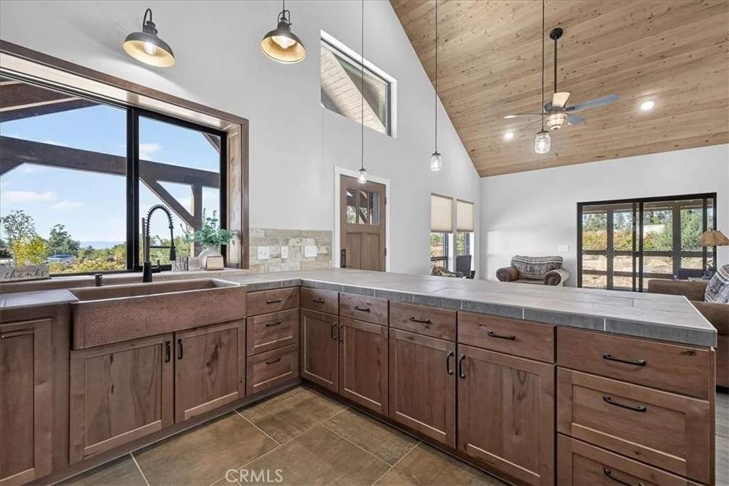 Photo of 5272 California