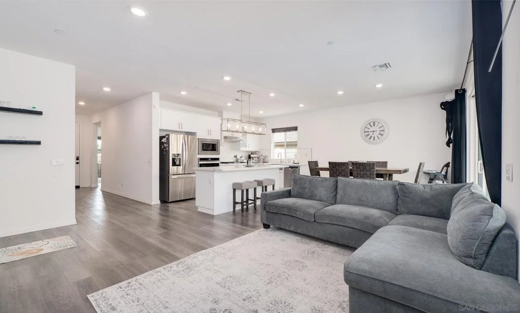 Photo of 28192 Chambers Ave