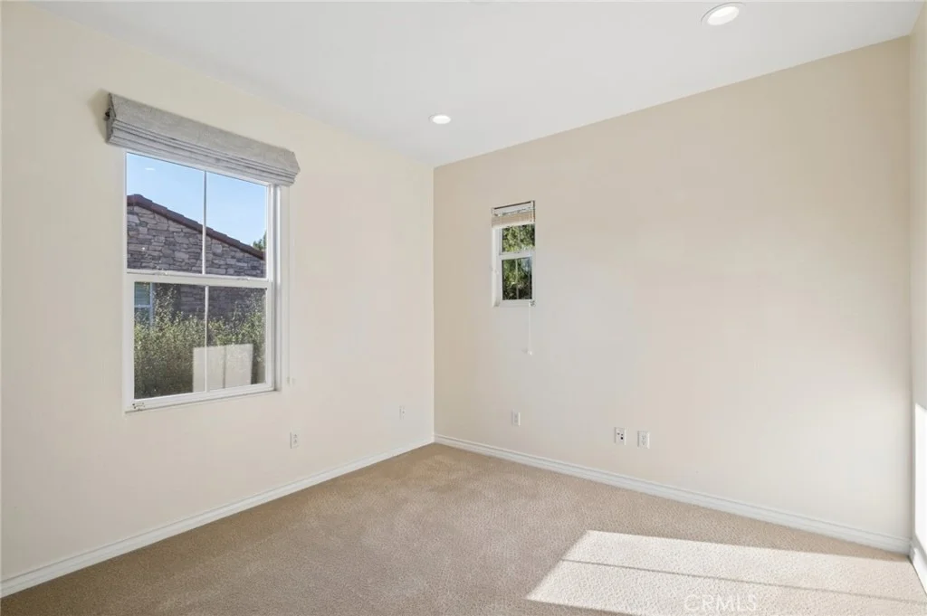 Photo of 62 Logan