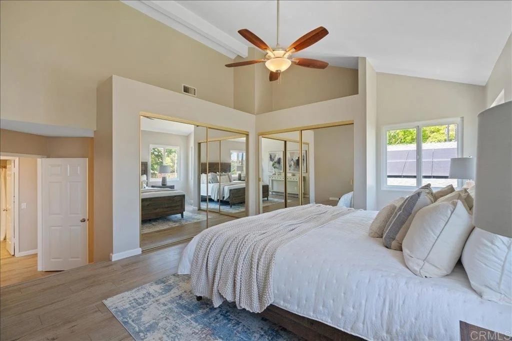Photo of 1806 Palisades Drive