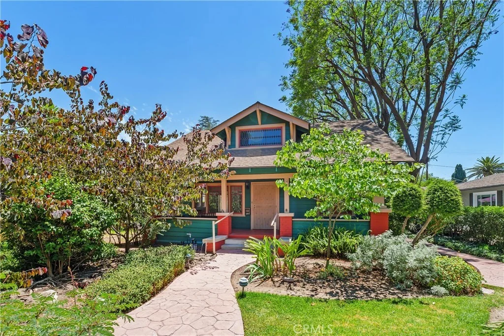 Photo of 3892 Oakwood Place