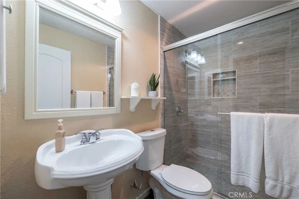 Photo of 40177 Lakeview
