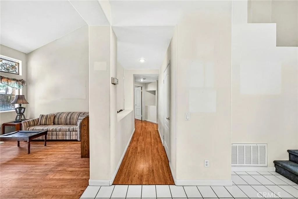 Photo of 1137 Avenida Roundelay