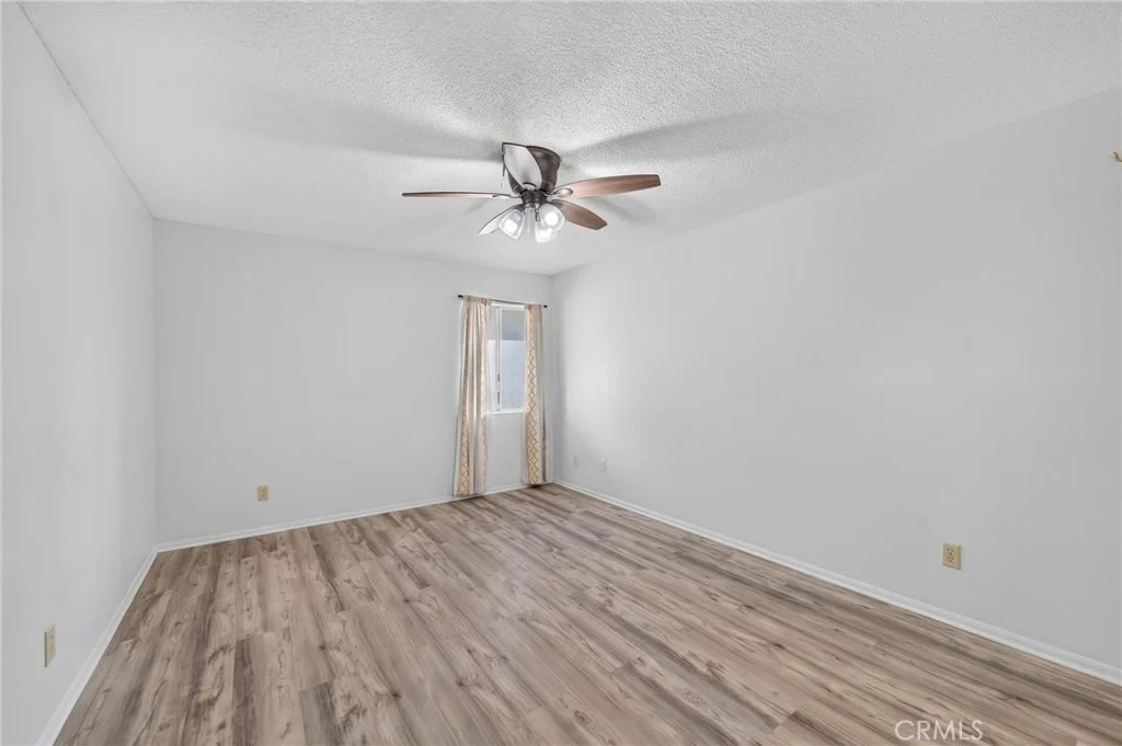 Photo of 2854 Lynae
