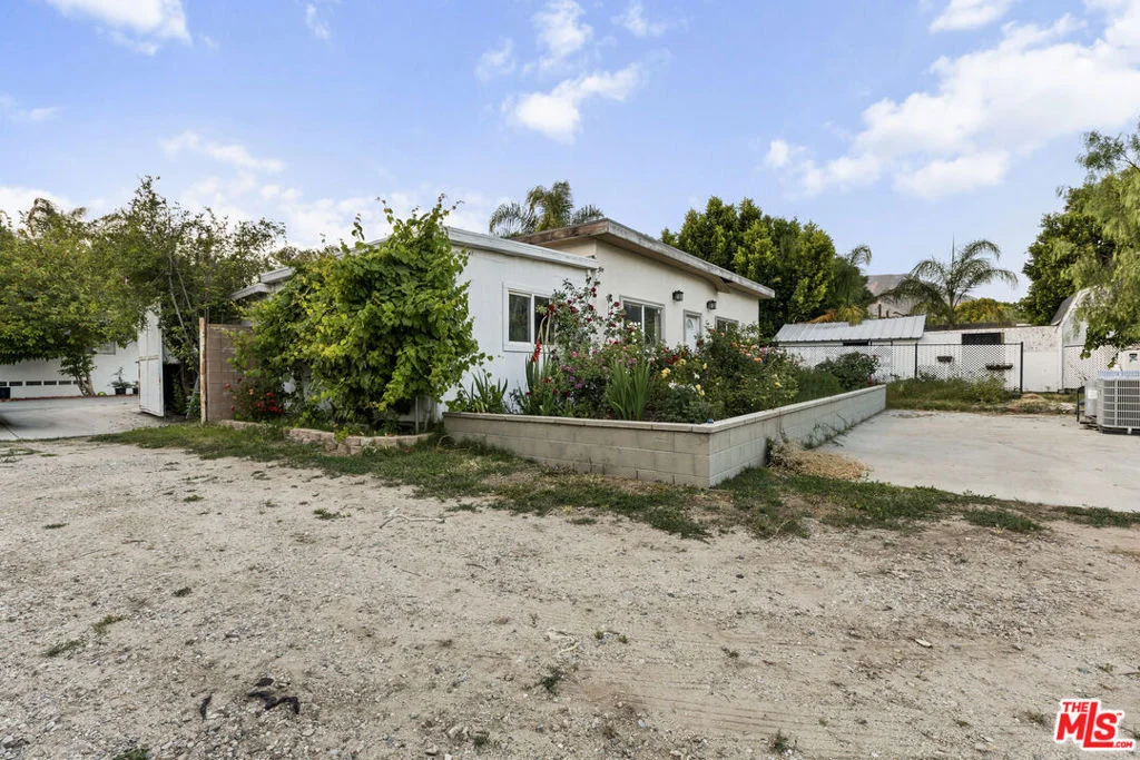 Photo of 13530 Beaver Street